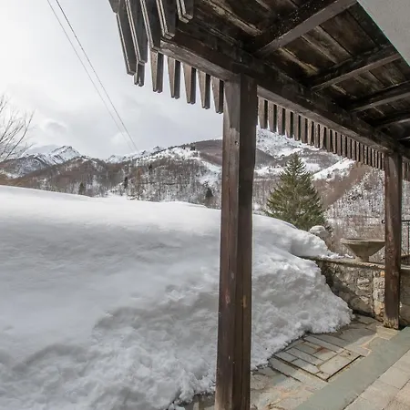 Apartament La Casa Delle Marmotte *